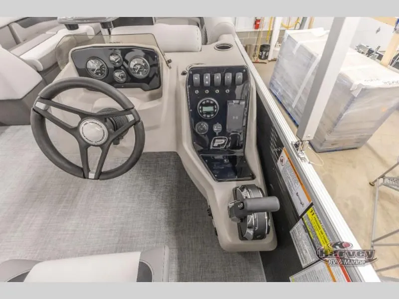 Slide: The Image of Vectra Sport 21 L 2025 - 16