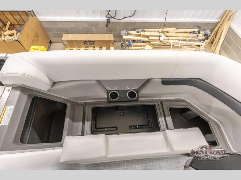 Slide: The Image of Vectra Sport 21 L 2025 - 21