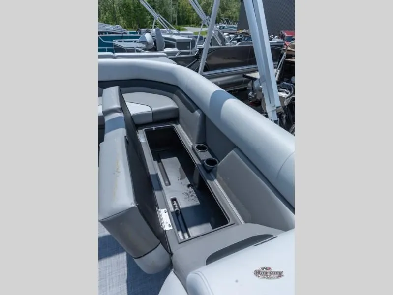 Slide: The Image of Vectra Speed 23 L 2025 - 11