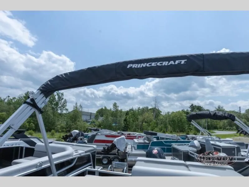 Slide: The Image of Vectra Speed 23 L 2025 - 15