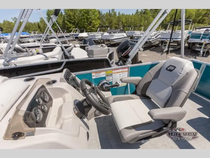 Slide: The Image of Vectra Classic 21 RL 2025 - 12