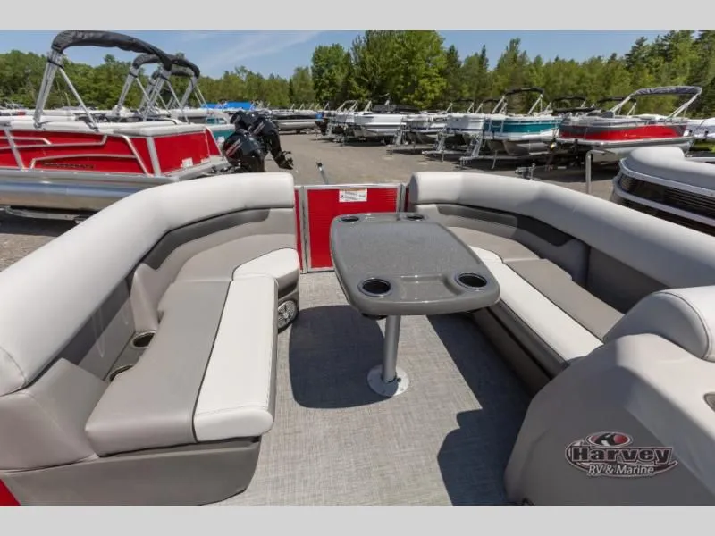 Slide: The Image of Vectra Classic 19 L 2025 - 14