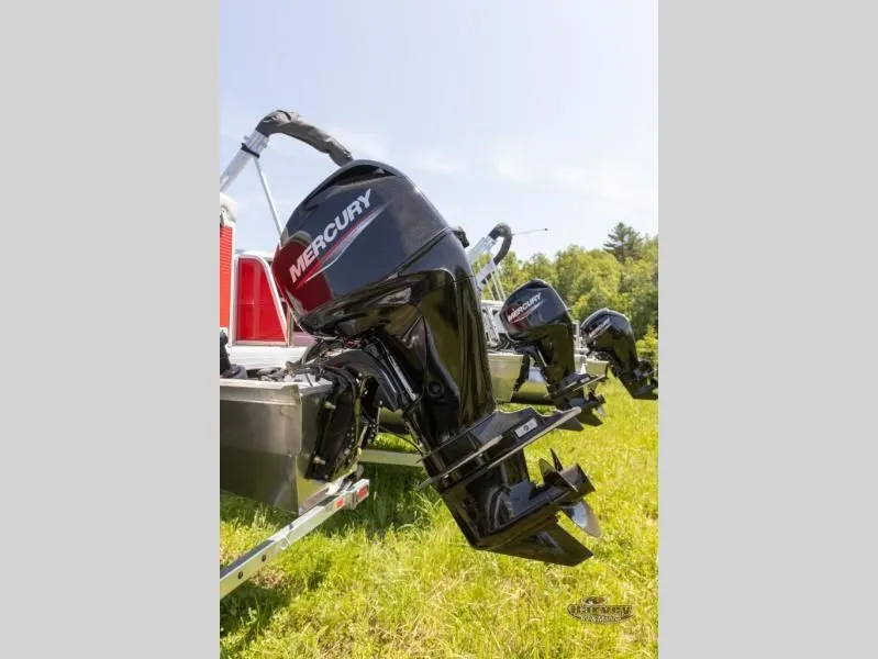 Slide: The Image of Vectra Classic 19 L 2025 - 5