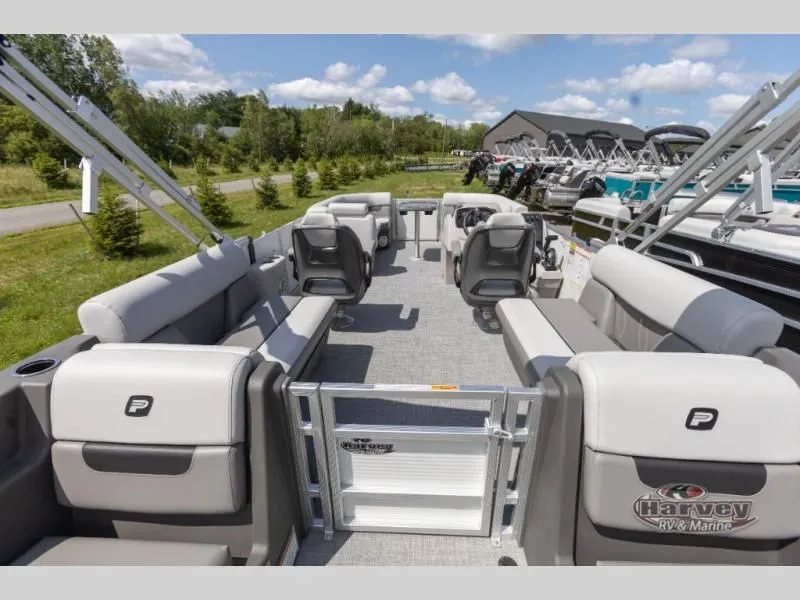 Slide: The Image of Vectra Sport 23 XT 2025 - 7