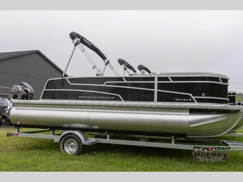 The Image of Vectra Classic 21 RL 2025 - 1