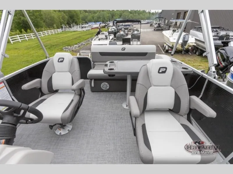 Slide: The Image of Vectra Classic 21 RL 2025 - 11