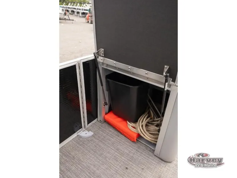 Slide: The Image of SX Series 26 SXSRTDSR 2024 - 20