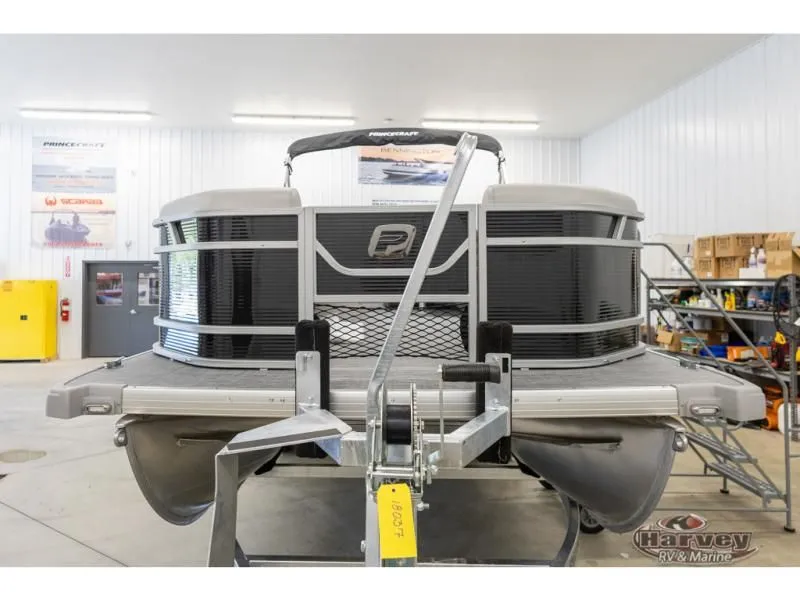 Slide: The Image of Sportfisher 21-2RS 2026 - 12