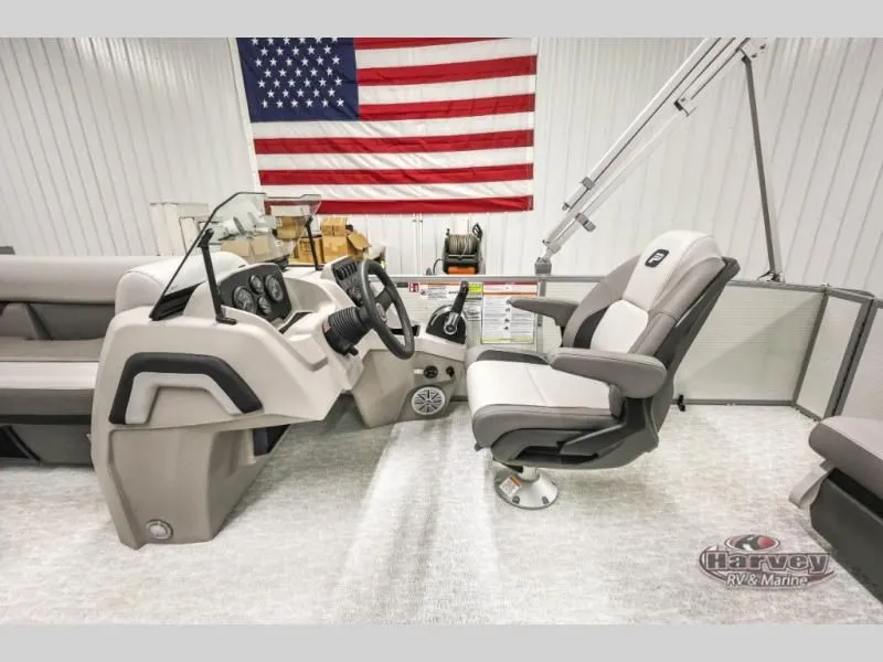 Slide: The Image of Vectra Classic 21L 2026 - 14