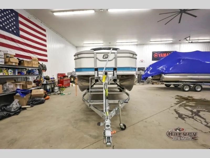 Slide: The Image of Vectra Classic 21L 2026 - 3