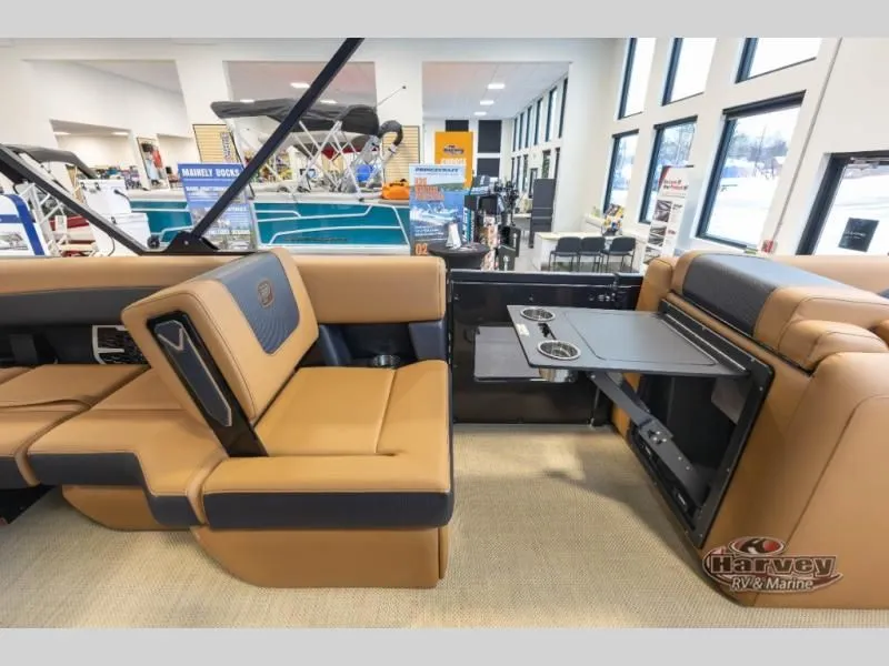 Slide: The Image of Vogue Performance 25 RL 2026 - 14