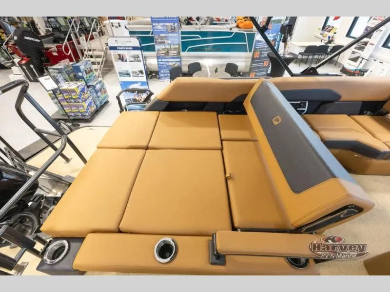 Slide: The Image of Vogue Performance 25 RL 2026 - 19