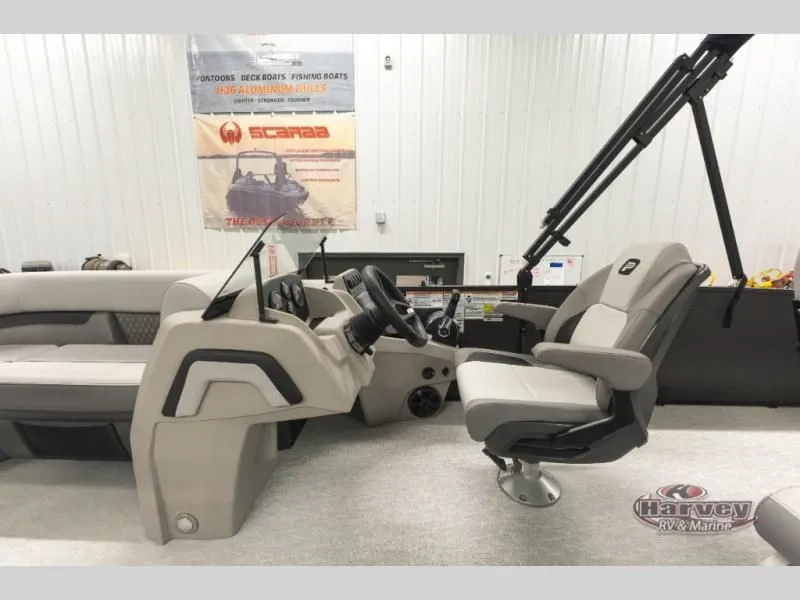 Slide: The Image of Sportfisher 21-2RS 2026 - 20