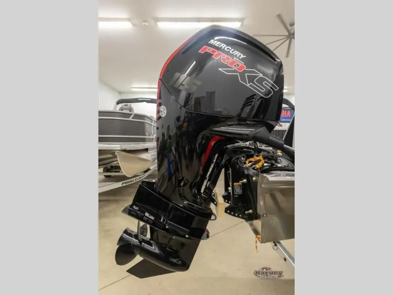 Slide: The Image of Sportfisher 21-2RS 2026 - 5