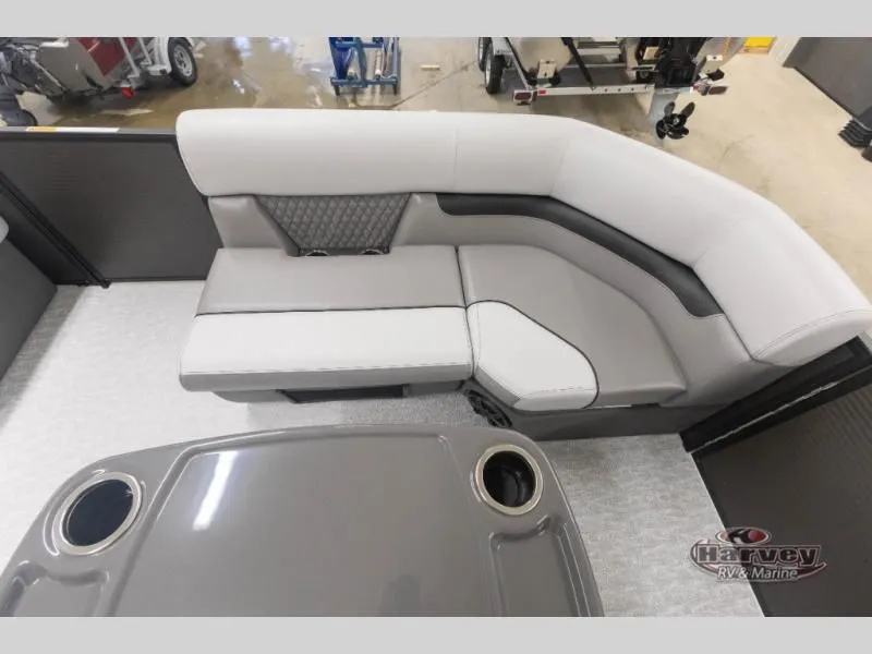 Slide: The Image of Vectra 21 RL 2026 - 10