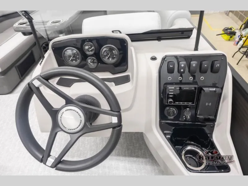 Slide: The Image of Vectra 21 RL 2026 - 18