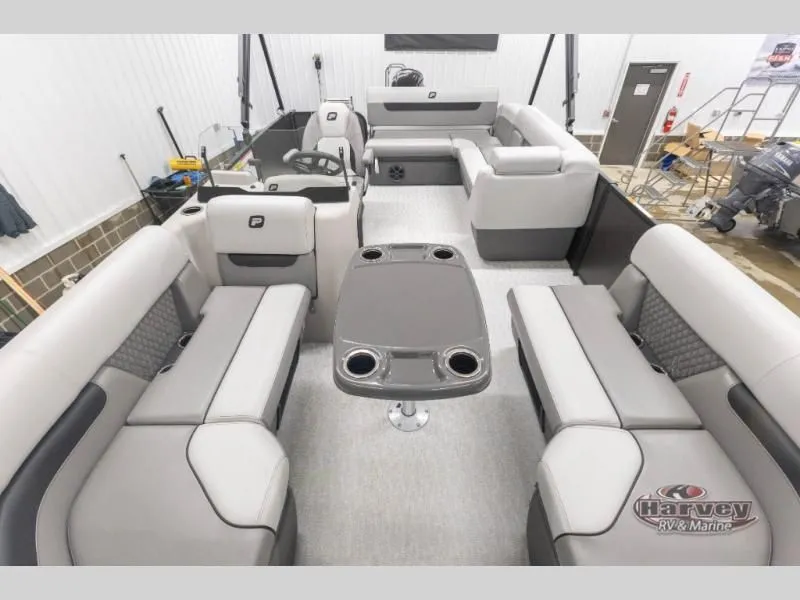 Slide: The Image of Vectra 21 RL 2026 - 8