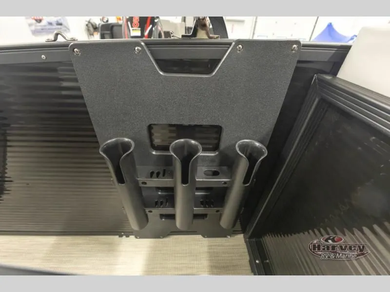 Slide: The Image of Sportfisher Sport 21-2RS 2026 - 17