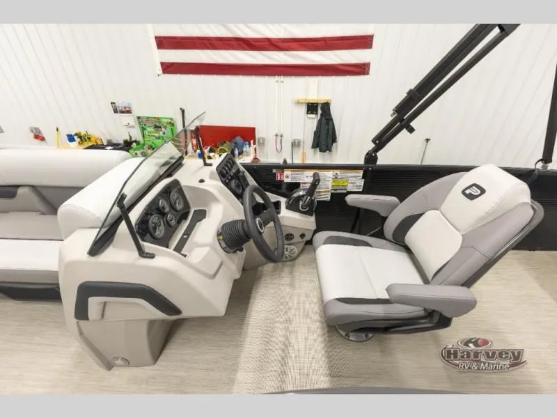 Slide: The Image of Sportfisher Sport 21-2RS 2026 - 21