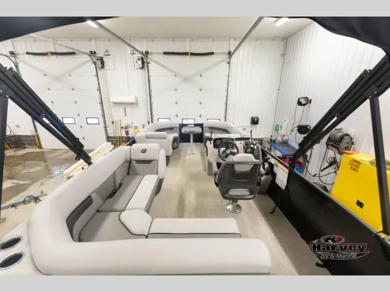 Slide: The Image of Vectra Sport 21L 2026 - 10