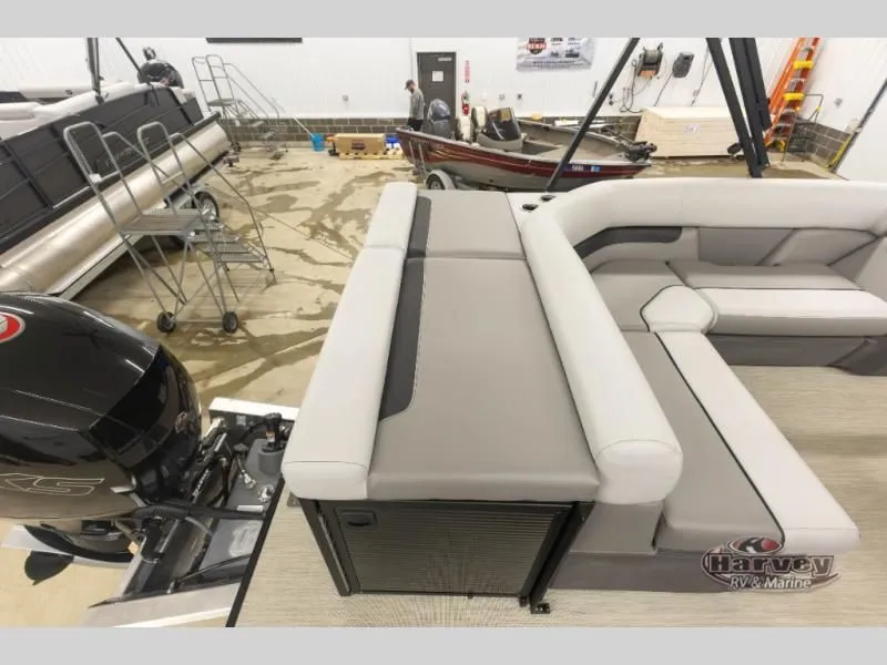 Slide: The Image of Vectra Sport 21L 2026 - 16