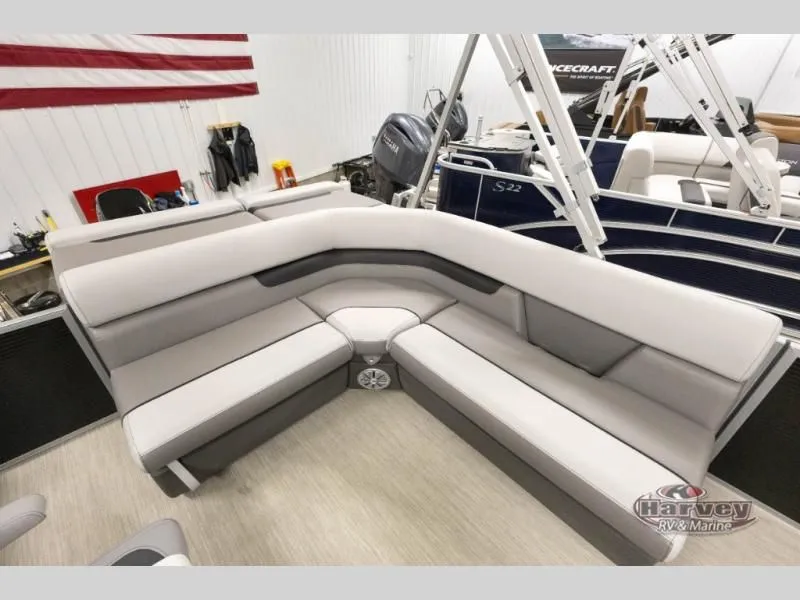 Slide: The Image of Vectra Classic 19 L 2026 - 11