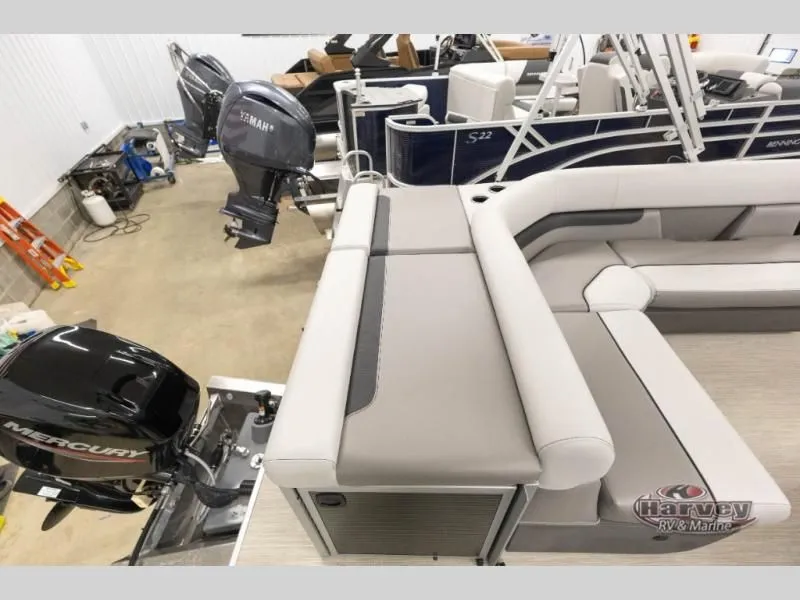 Slide: The Image of Vectra Classic 19 L 2026 - 14