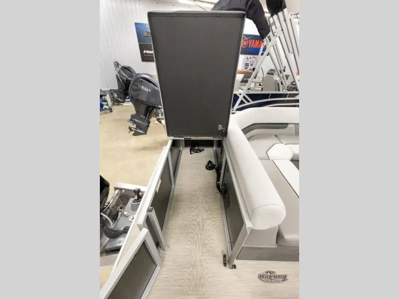 Slide: The Image of Vectra Classic 19 L 2026 - 15