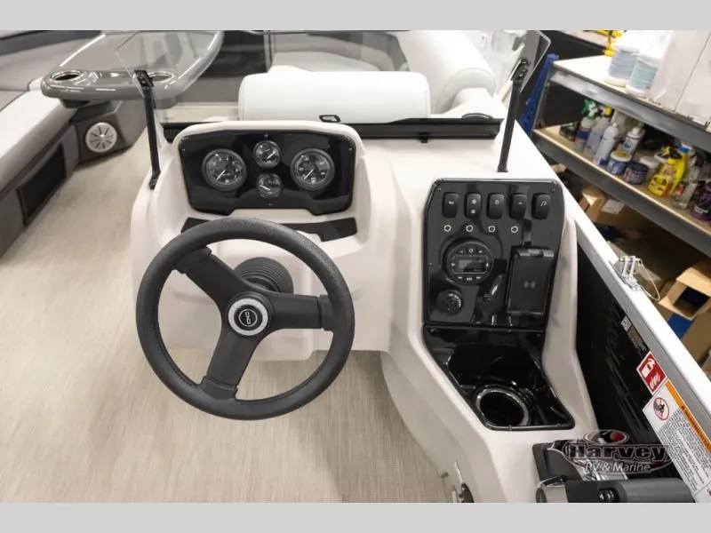 Slide: The Image of Vectra Classic 19 L 2026 - 19