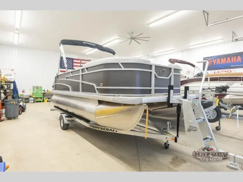 The Image of Vectra Classic 19 L 2026 - 1