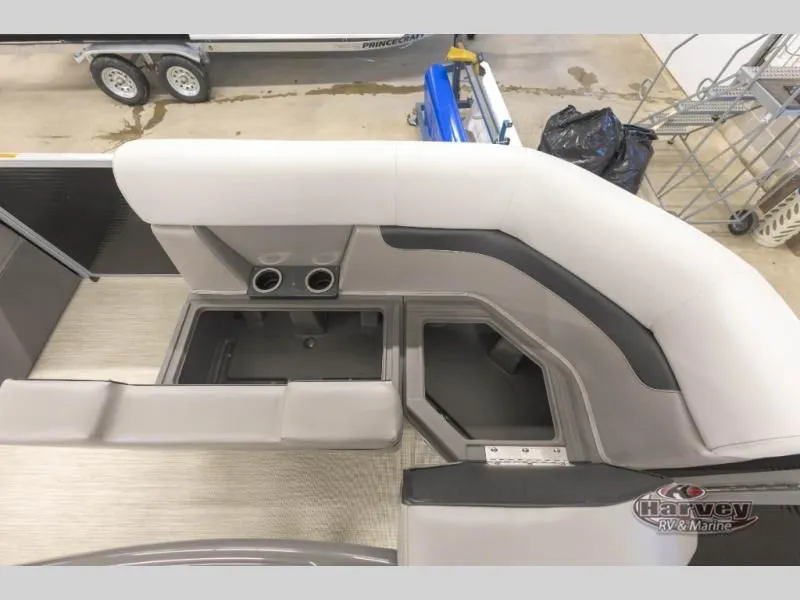 Slide: The Image of Vectra Classic 19 L 2026 - 14