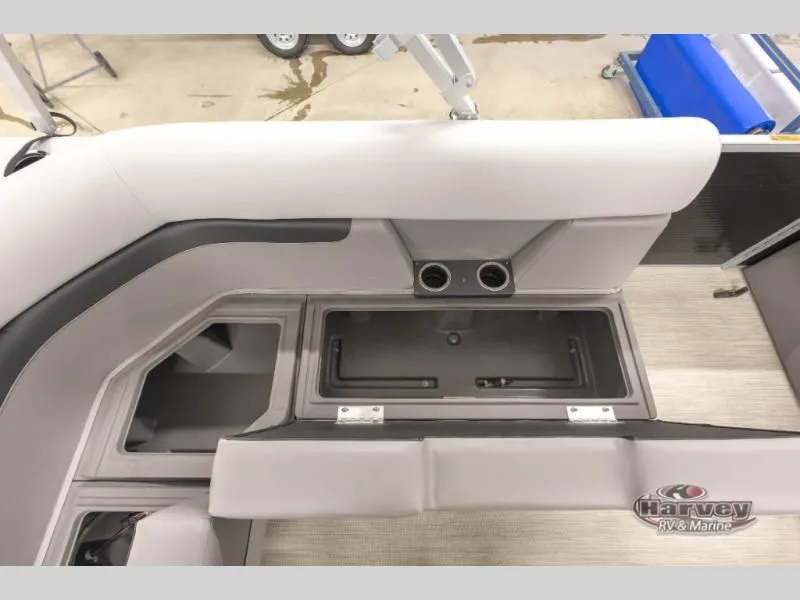 Slide: The Image of Vectra Classic 19 L 2026 - 16