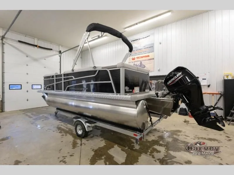 Slide: The Image of Vectra Classic 19 L 2026 - 5