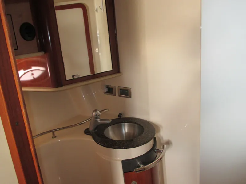 Slide: The Image of Interior of 2005 Sea Ray 390 Sundancer with sink. - 37