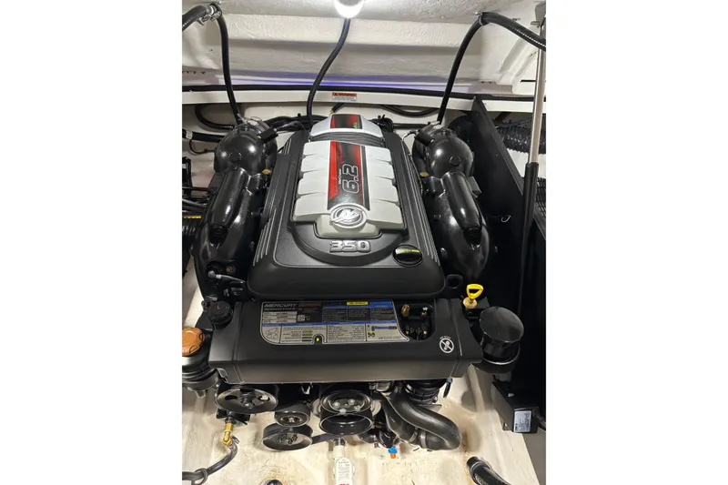 Slide: The Image of 2023 Monterey 278SS Super Sport engine, showcasing powerful 6.2L V8 design. - 9