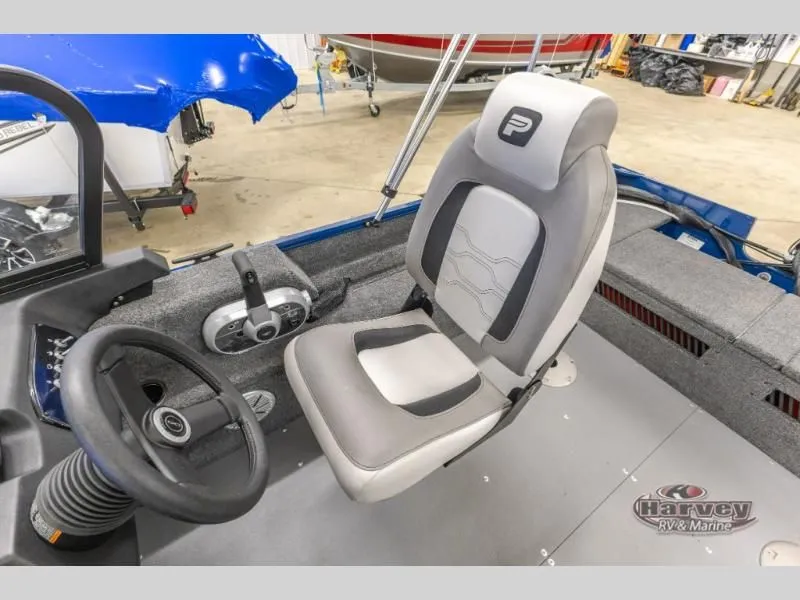 Slide: The Image of Holiday 162 WS MAX 2025 - 17