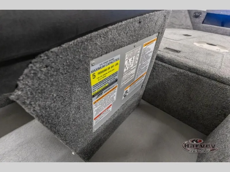 Slide: The Image of Holiday 162 WS MAX 2025 - 20