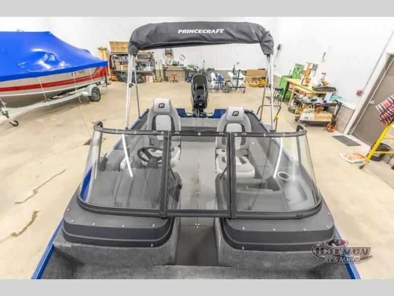 Slide: The Image of Holiday 162 WS MAX 2025 - 26