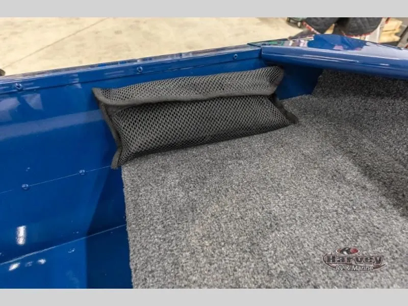 Slide: The Image of Holiday 162 WS MAX 2025 - 8