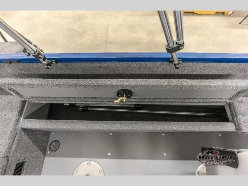 Slide: The Image of Holiday 162 WS MAX 2025 - 11