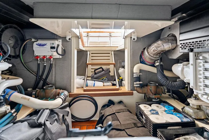 Slide: The Image of Palm Beach PB55 Flybridge 2018 - 63