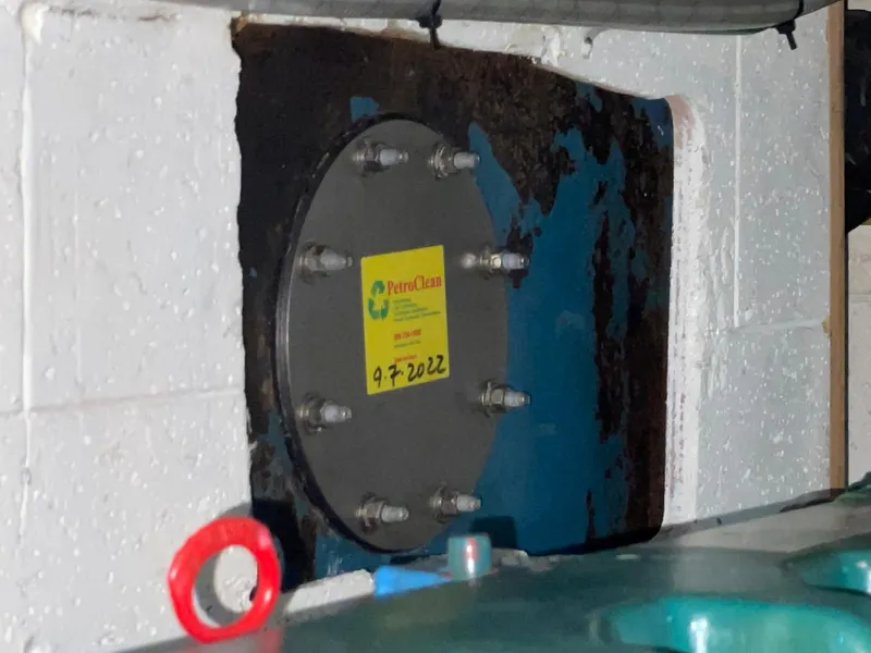 Slide: The Image of Ocean Alexander 40 Double Cabin 1983 - 84