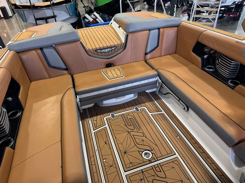 Slide: The Image of Interior of a 2019 Nautique Super Air Nautique G25 boat. - 16