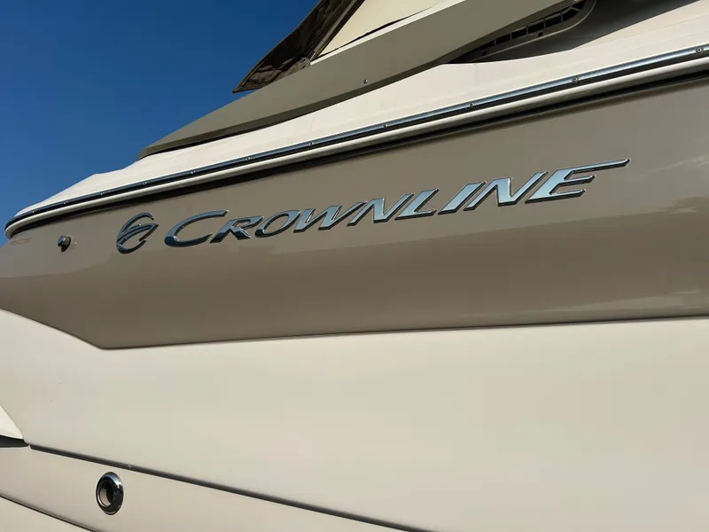 Slide: The Image of Crownline Boats 300 LS 2008 - 12