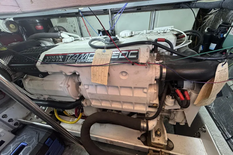 Slide: The Image of Volvo Penta engine in a 2003 Silverton 410 Sport Bridge yacht, showcasing high-performance features. - 40