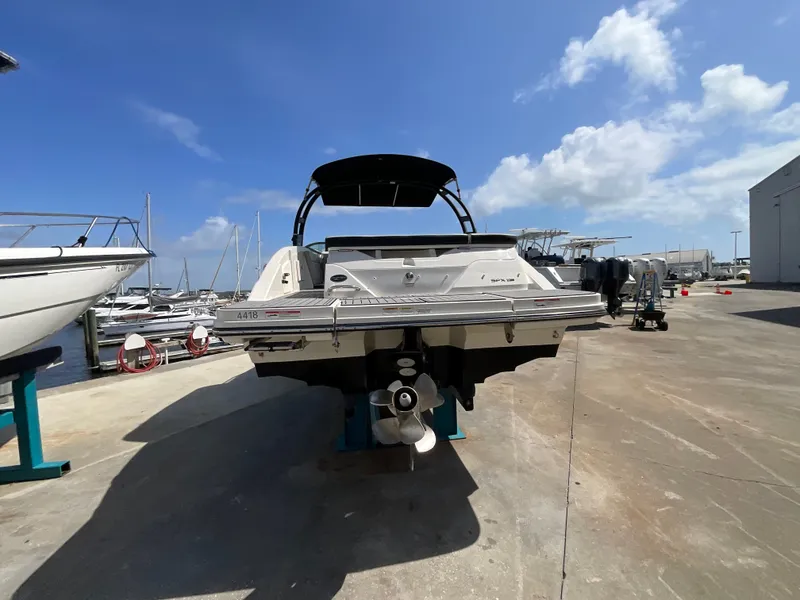 Slide: The Image of Sea Ray 23 SPX 2021 - 2