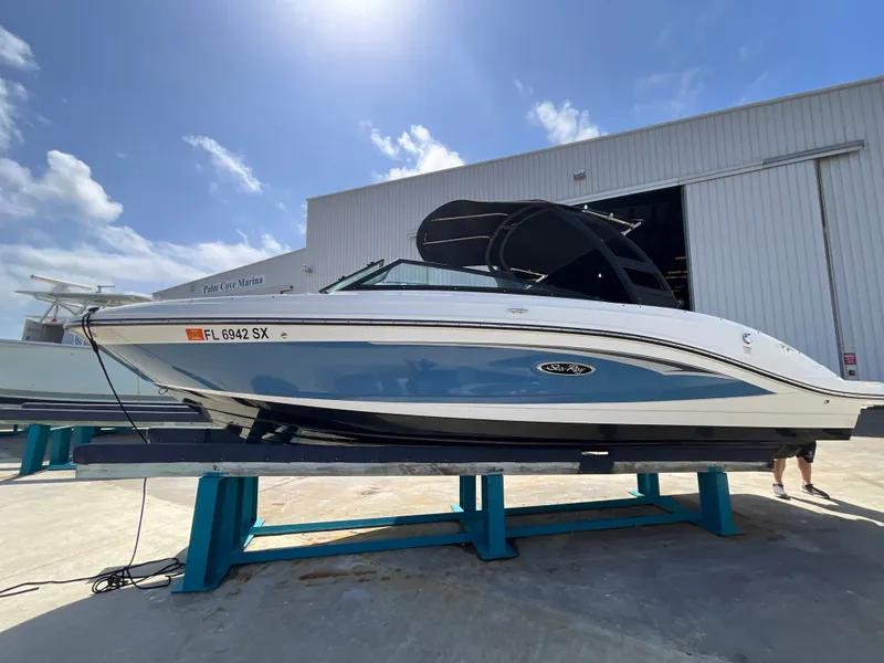 Slide: The Image of Sea Ray 23 SPX 2021 - 5