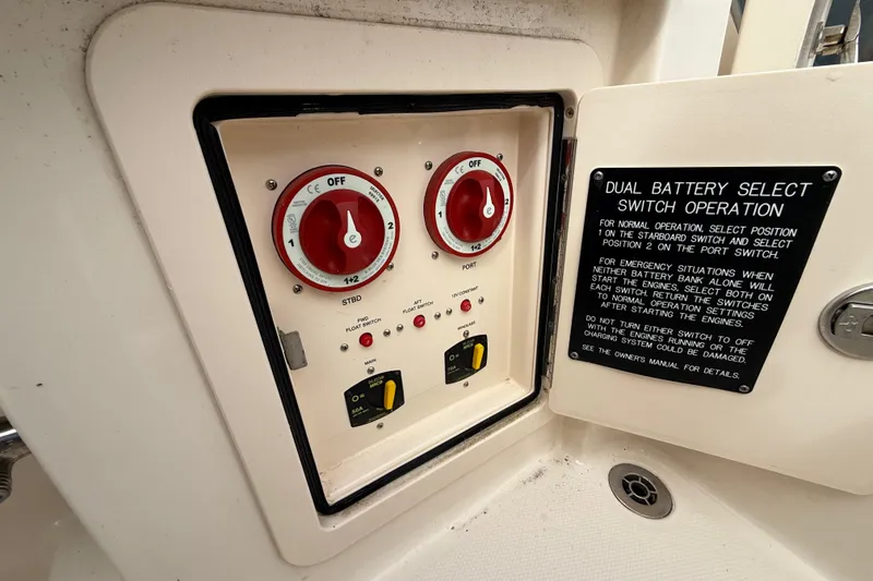 Slide: The Image of Dual battery switch panel on 2020 Grady-White Freedom 325 boat. - 38