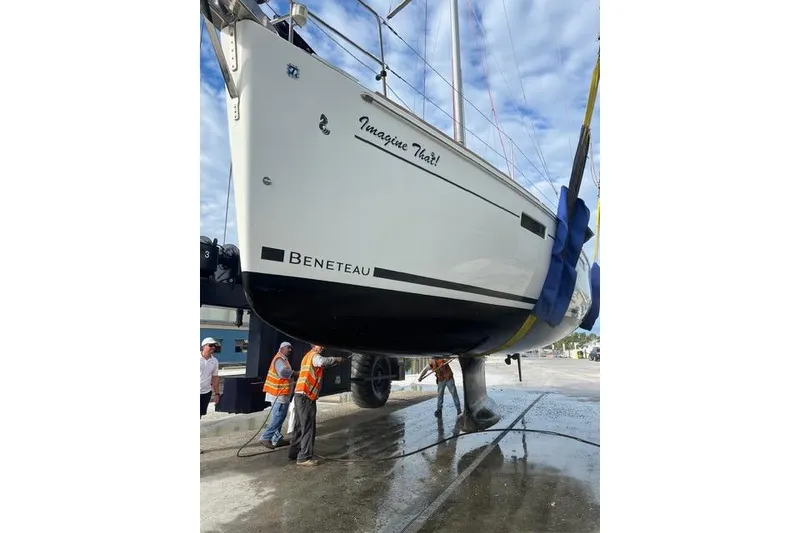 Slide: The Image of Beneteau Oceanis 45 2015 - 81