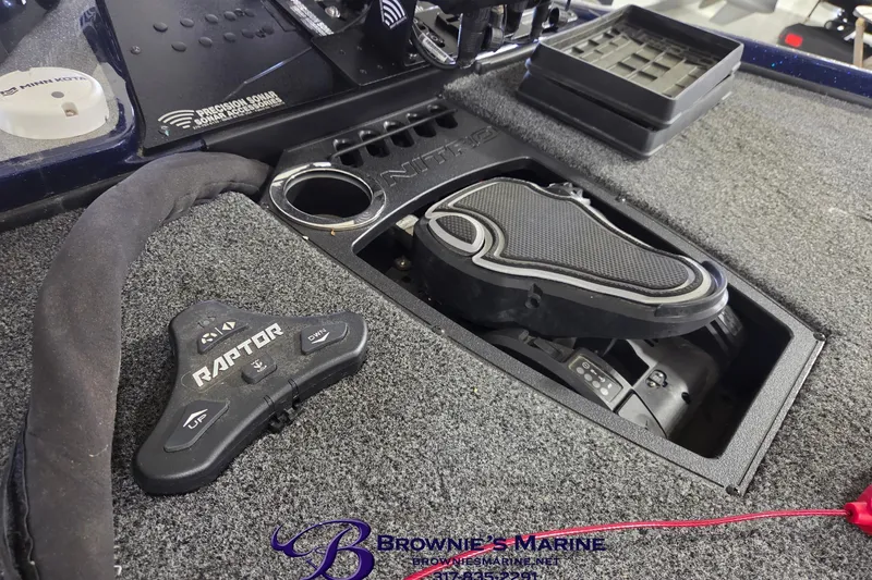 Slide: The Image of 2024 Nitro Z18 boat deck with Raptor control and foot pedal. - 8